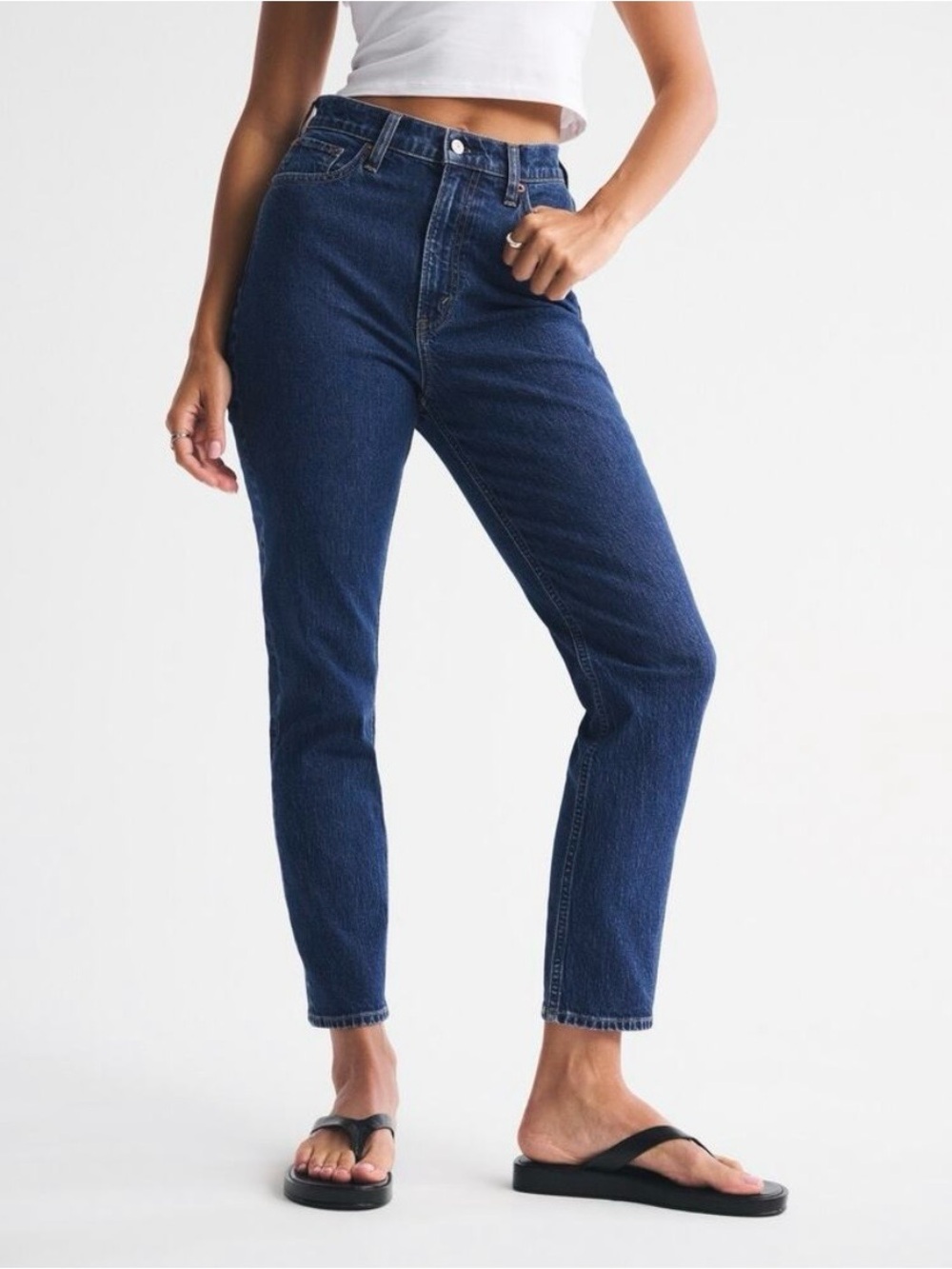 Abercrombie & Fitch Curve Love Ultra High Rise Ankle Straight Jean
